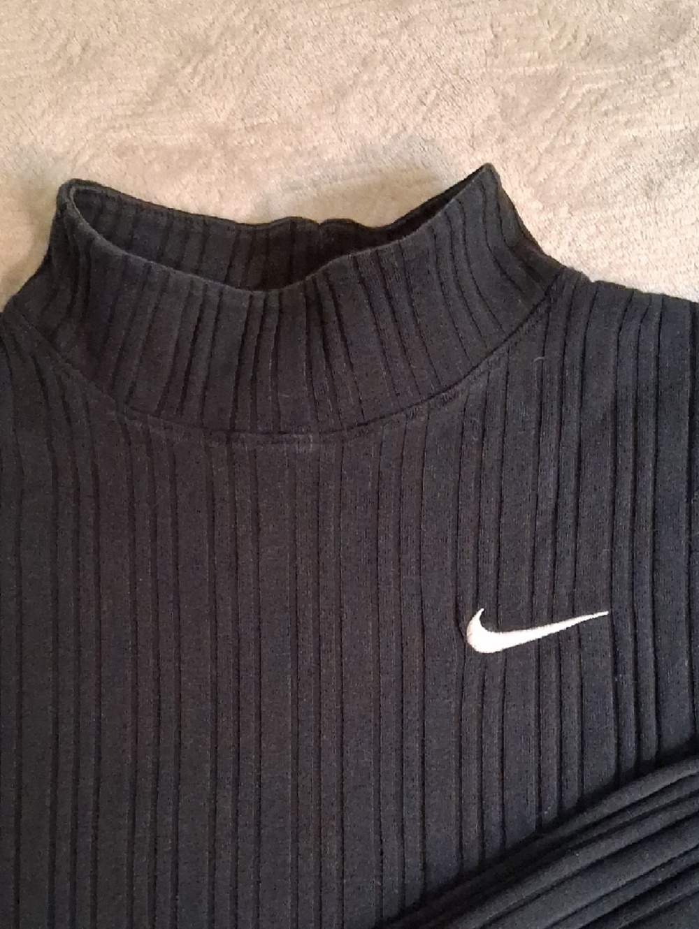 Nike Black Ribbed Long Sleeve Top with White Swoosh - Picture 2 of 5